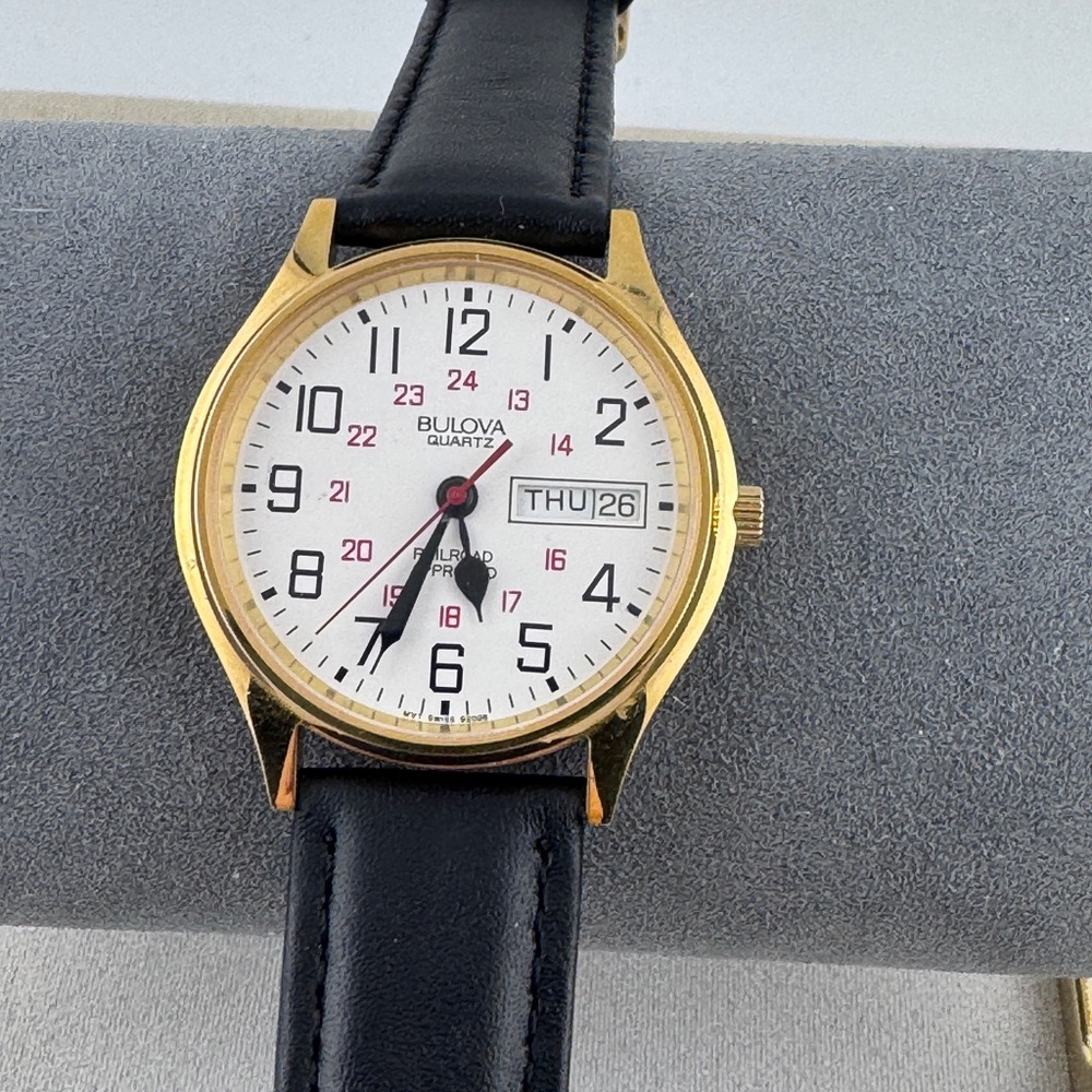 Vintage Bulova Railroad Approved Gold and Black Leather Strap Watch